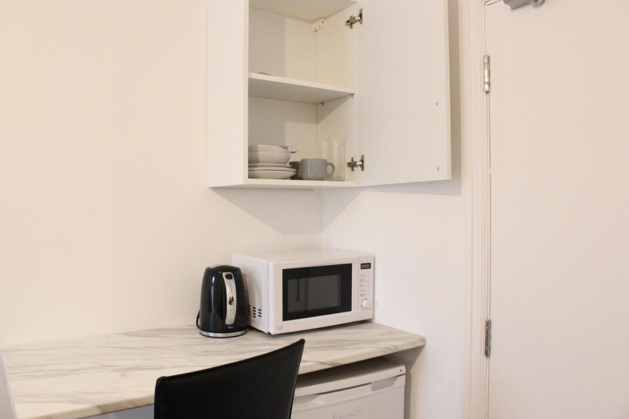 ホテル St Peter'S Shared House バーミンガム エクステリア 写真